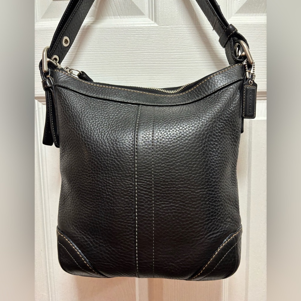 Coach G0882-F12319 Hampton Black Pebbled Leather Large Convertible Hobo Bag VGUC
